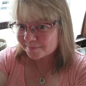 Meet your Posher, Marcey